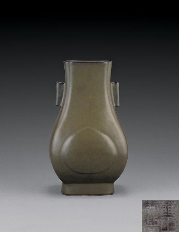 茶叶末釉贯耳瓶(清)-鉴赏收藏-中国艺术品