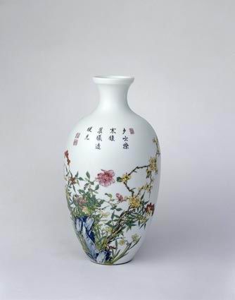 珐琅彩花卉纹瓶(清)-鉴赏收藏-中国艺术品