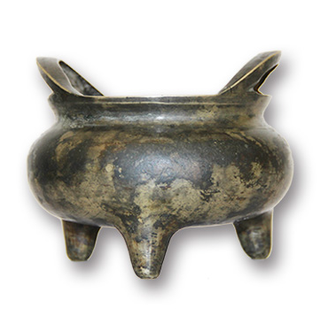收藏新热点铜炉价值高“三足桥耳香炉”-鉴赏收藏-中国艺术品
