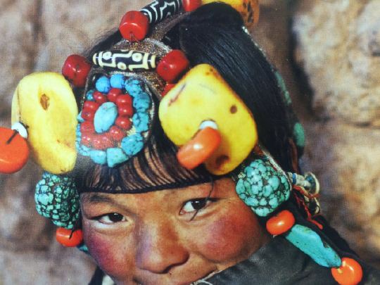 西藏人的传家宝：天珠-鉴赏收藏-中国艺术品