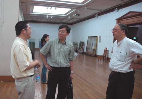 具象上海2006－－聚集70展今天下午將在上海劉海粟美術館開幕