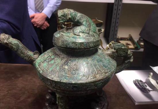 中国文物局一再反对 虎蓥文物仍开拍41万