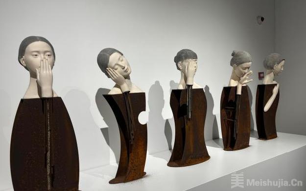 全球206件作品亮相景德镇 集中展现当代陶艺最新成果